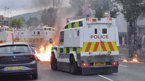 Отвличане и бомба в Северна Ирландия: вероятна връзка с националисти