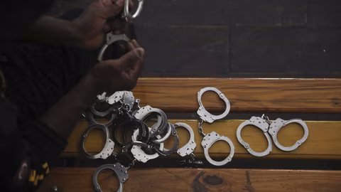 Куба помилва над 2010 затворници в знак на хуманитарен жест