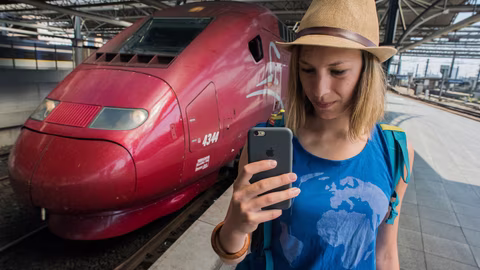 Европейската комисия предоставя 40 000 безплатни влакови билета за младежи