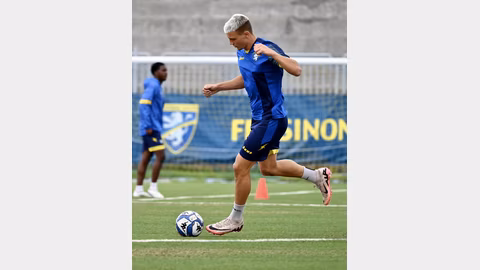 Стелиян Стоянов спаси Бари U20 с гол в добавеното време