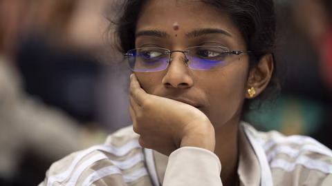 Вайшали Рамешбабу спечели турнира за претендентки в Кипър по шахмат