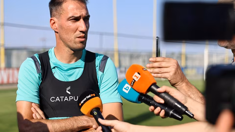 ПФК Ботев Пловдив опроверга слуховете за Попов и Берое