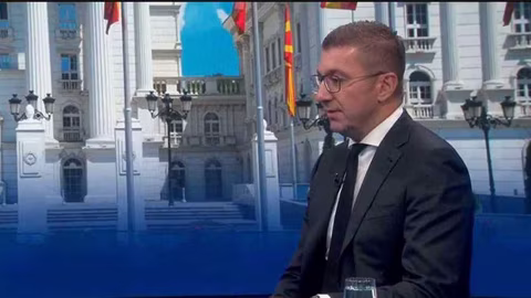 Мицкоски отказва компромиси по ЕС и обвинява България в блокади