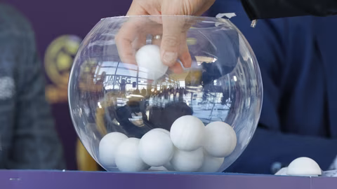 Жребий избира собствениците на 100 000 жилища в Истанбул